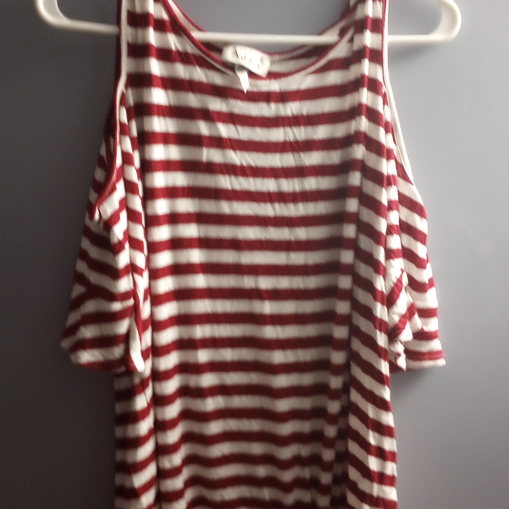 Chic Red and White Striped Cold Shoulder Blouse